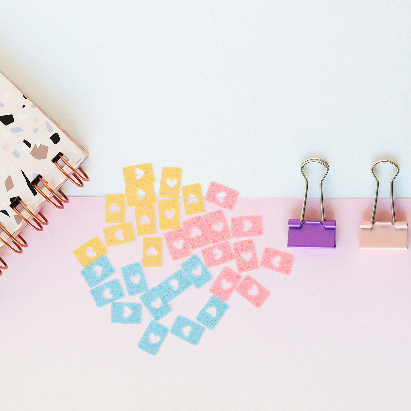 30 pièces de breloques de poke - Embellish Craft avis et prix