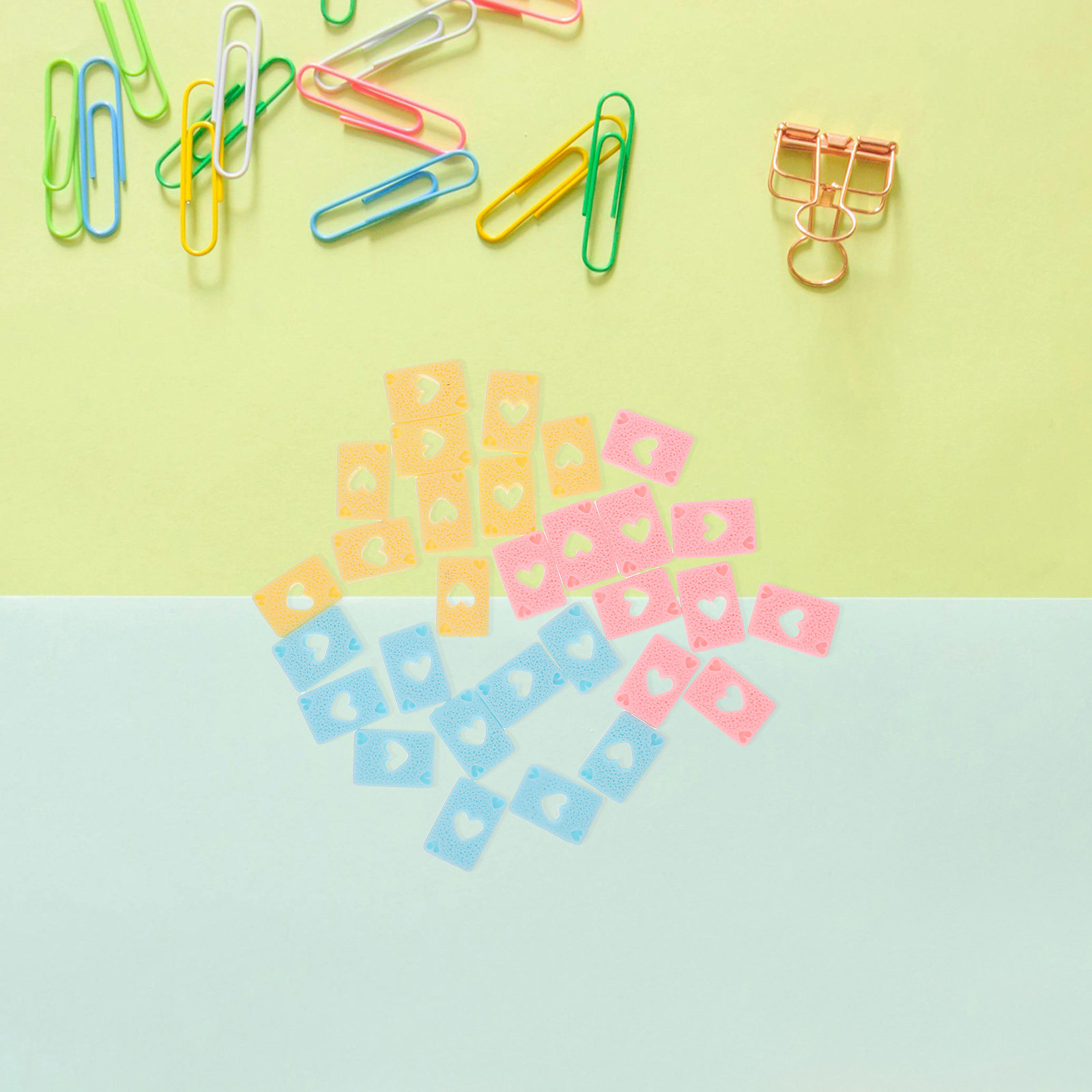 30 pièces de breloques de poke - Embellish Craft avis et prix